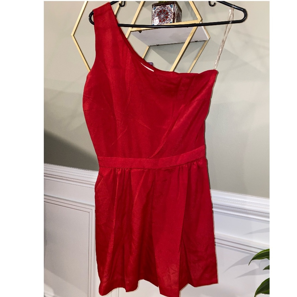 Brand new with tags red dress from Forever21